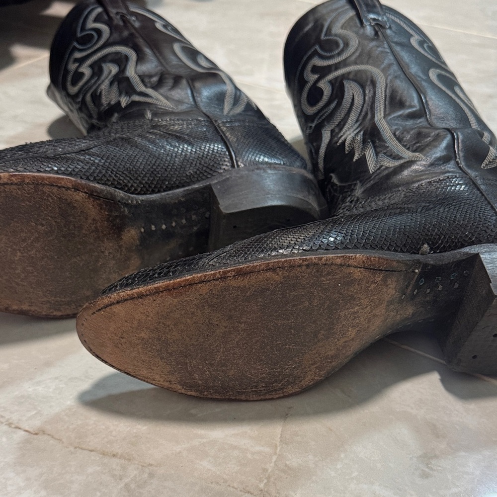 Tony Lama Black Embossed Cowboy Boots - Picture 3 of 5